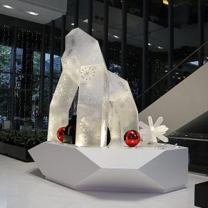 Acrylic Installation Art of Large Gorilla China Manufacturer